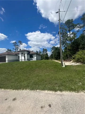 4303 E 9th  ST, Lehigh Acres, FL 33972