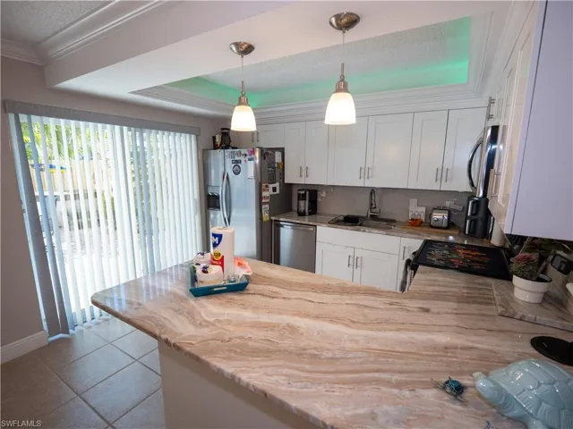 1727  Park Meadows  DR, Fort Myers, FL 33907