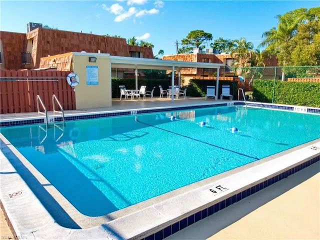 1727  Park Meadows  DR, Fort Myers, FL 33907