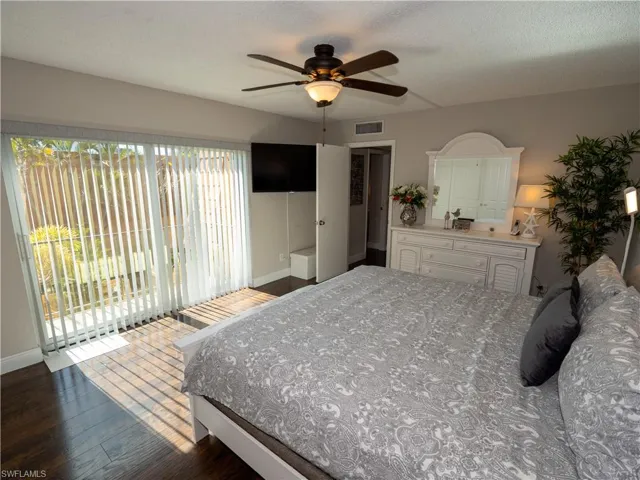 1727  Park Meadows  DR, Fort Myers, FL 33907