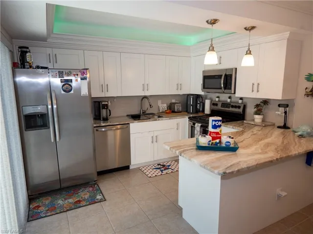 1727  Park Meadows  DR, Fort Myers, FL 33907