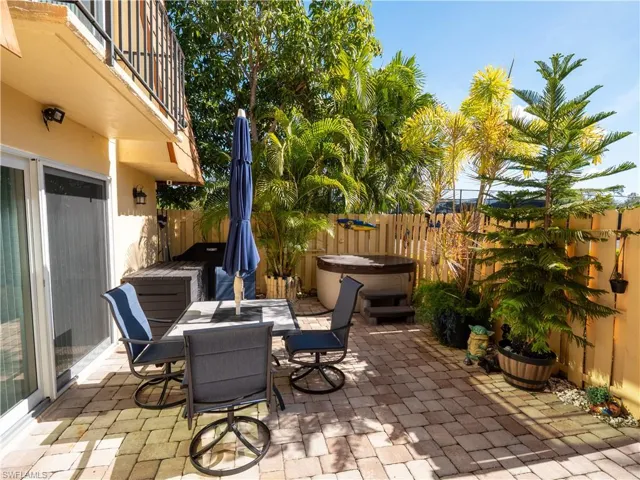 1727  Park Meadows  DR, Fort Myers, FL 33907