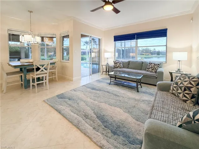 1033 Port Orange Way, Naples, Florida 34120