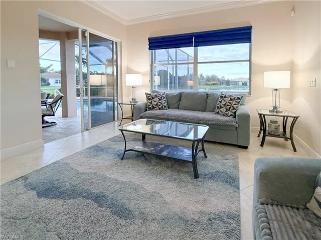 1033 Port Orange Way, Naples, Florida 34120