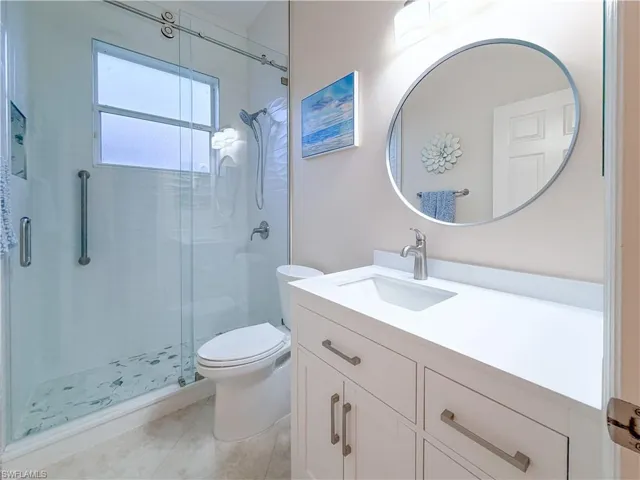 1033 Port Orange Way, Naples, Florida 34120