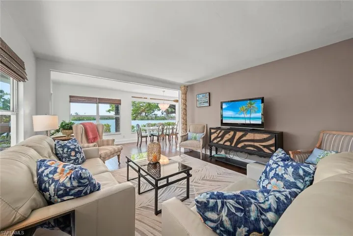 2539 Coconut Dr, Sanibel, Florida 33957