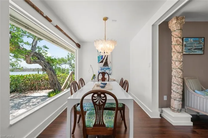 2539 Coconut Dr, Sanibel, Florida 33957
