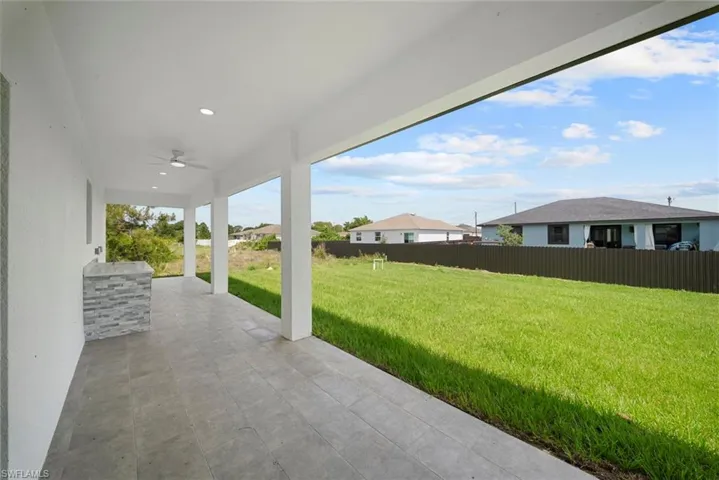 3800 24th St Sw, Lehigh Acres, Florida 33976