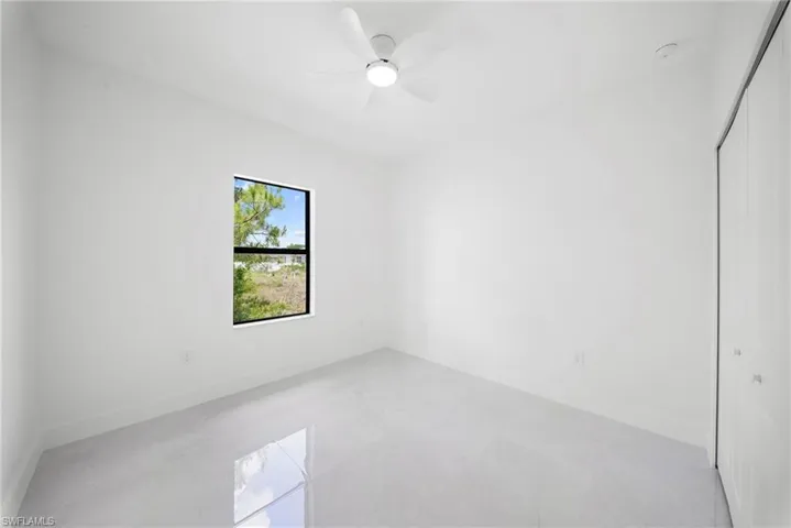 3800 24th St Sw, Lehigh Acres, Florida 33976