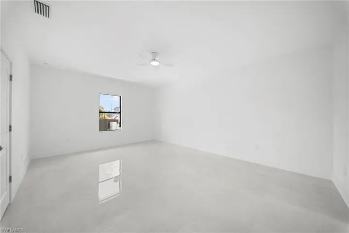 3800 24th St Sw, Lehigh Acres, Florida 33976