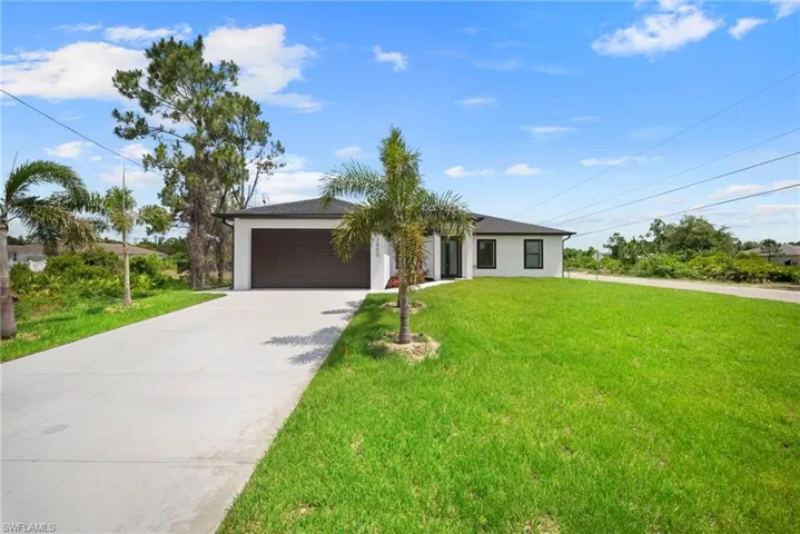 3800 24th St Sw, Lehigh Acres, Florida 33976