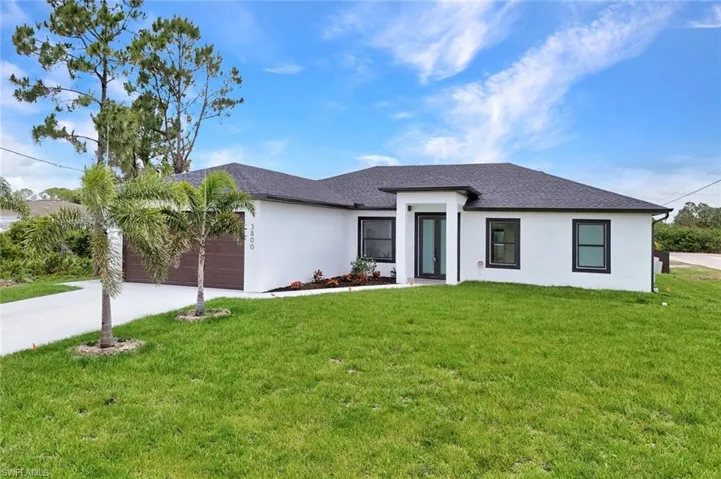 3800  24th SW ST, Lehigh Acres, FL 33976