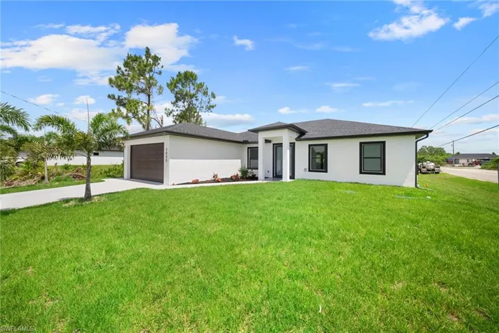 3800 24th St Sw, Lehigh Acres, Florida 33976
