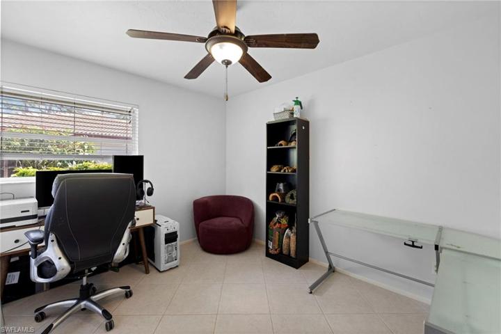 Unit 1 - 2 bed/1 bath