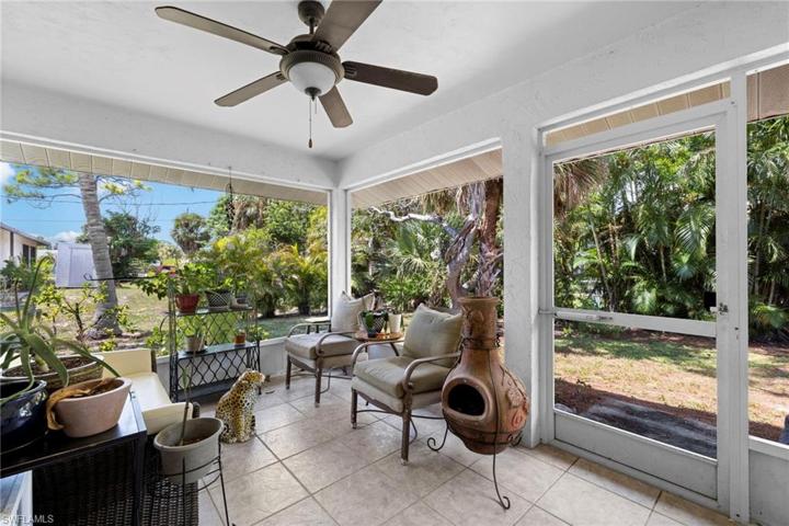 Unit 1 - 2 bed/1 bath