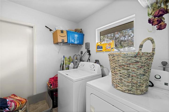 Unit 1 - 2 bed/1 bath