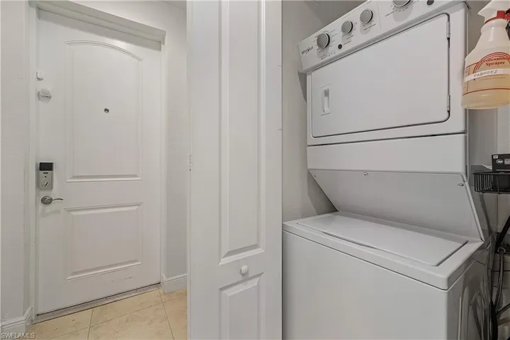 1808  William Reggie  RD, Cape Coral, FL 33914