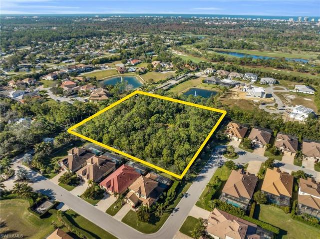 3001  Bailey  LN, Naples, FL 34105