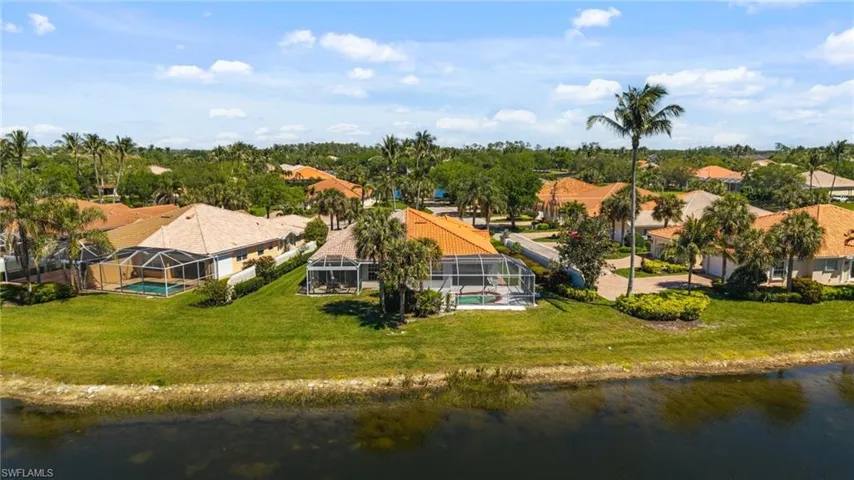 3701  Yakobi  LN, Naples, FL 34119
