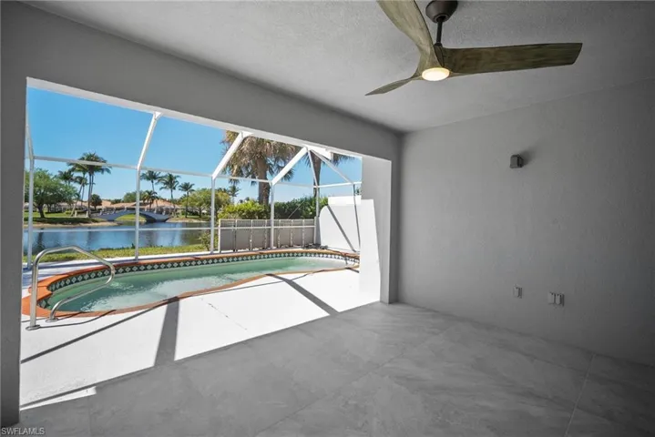 3701  Yakobi  LN, Naples, FL 34119
