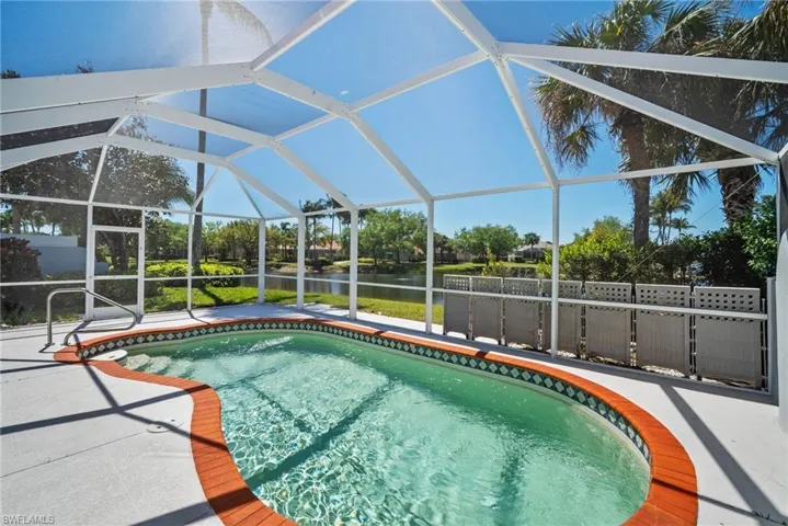 3701  Yakobi  LN, Naples, FL 34119