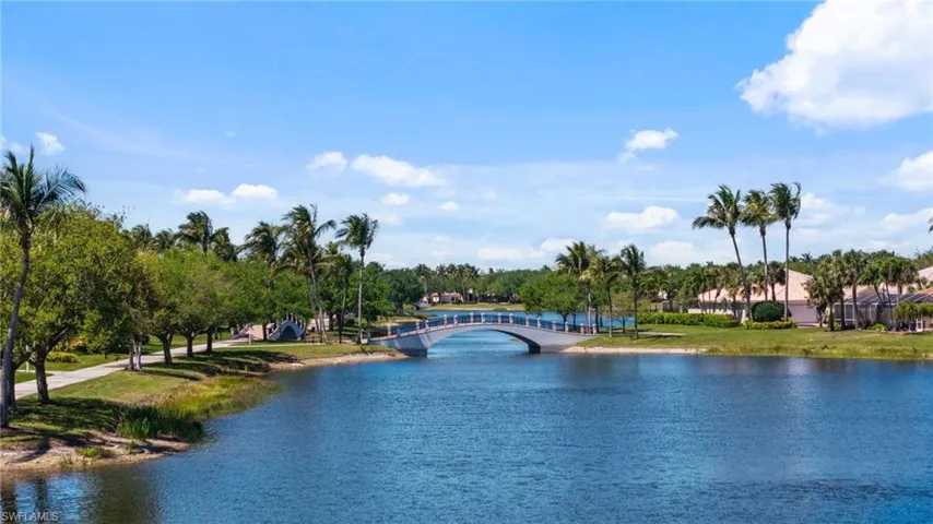 3701  Yakobi  LN, Naples, FL 34119