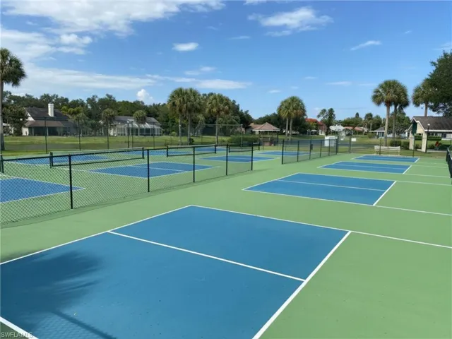 15091  Lakeside View  DR, Fort Myers, FL 33919