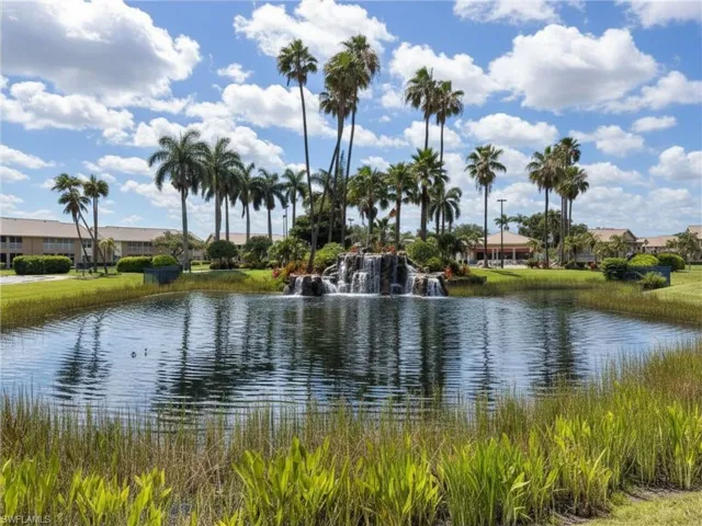 15091  Lakeside View  DR, Fort Myers, FL 33919