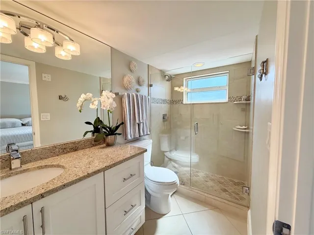 960  7th S ST, Naples, FL 34102
