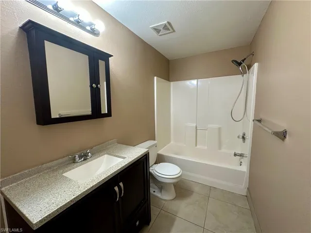 Guest House #2 features a tub/shower