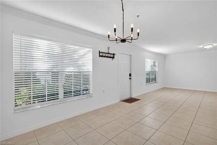 9076 Gervais Cir 410, Naples, Florida 34120