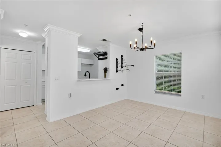 9076 Gervais Cir 410, Naples, Florida 34120