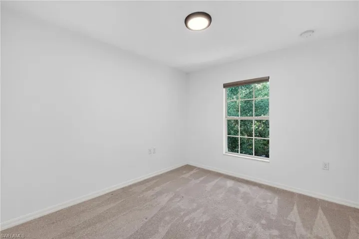 9076 Gervais Cir 410, Naples, Florida 34120