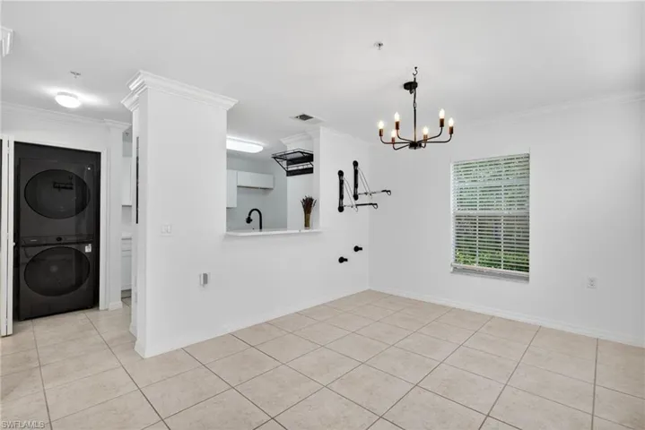 9076 Gervais Cir 410, Naples, Florida 34120