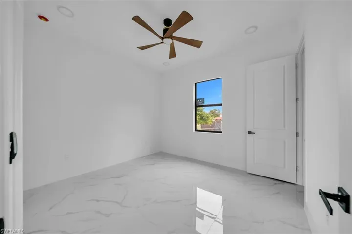 1800 Hibiscus Ave, Lehigh Acres, Florida 33972