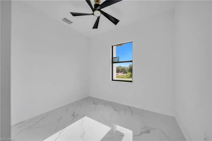 1800 Hibiscus Ave, Lehigh Acres, Florida 33972