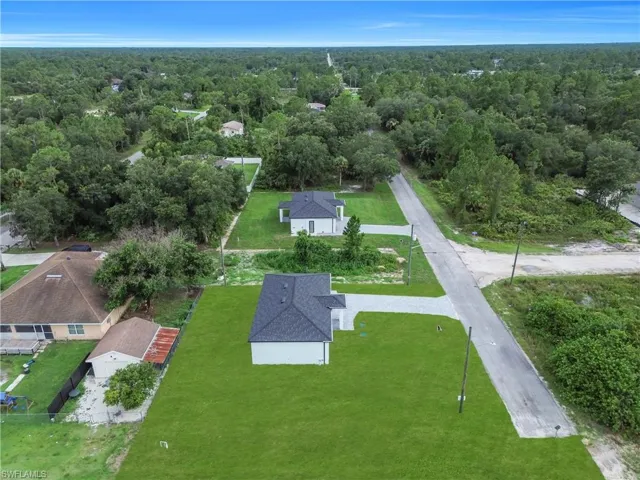 1800 Hibiscus Ave, Lehigh Acres, Florida 33972