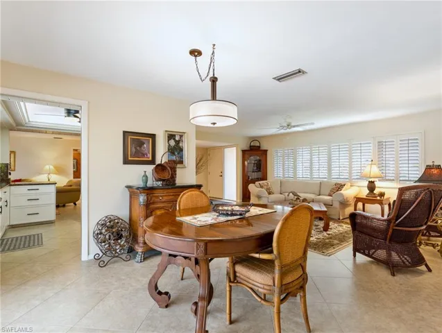 392 Snow Dr, Fort Myers, Florida 33919