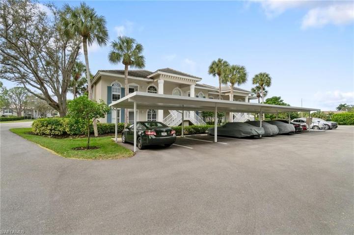 8161 Twelve Oaks CIR # 511, NAPLES FL 34113