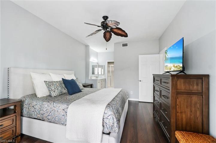 8161 Twelve Oaks CIR # 511, NAPLES FL 34113