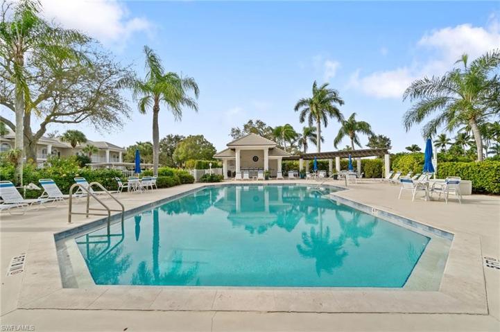8161 Twelve Oaks CIR # 511, NAPLES FL 34113