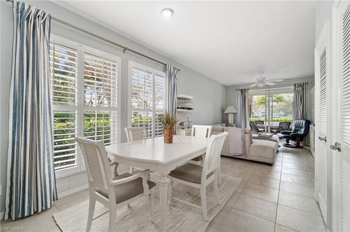 Large dining area that flows into the family room