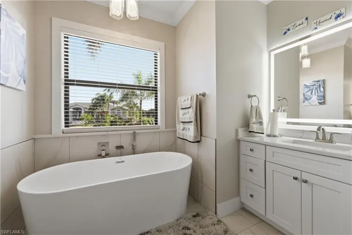 24319  Contra Costa  LN, Punta Gorda, FL 33955