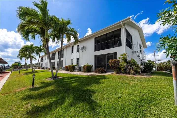 1016 Se 46th St 101, Cape Coral, Florida 33904