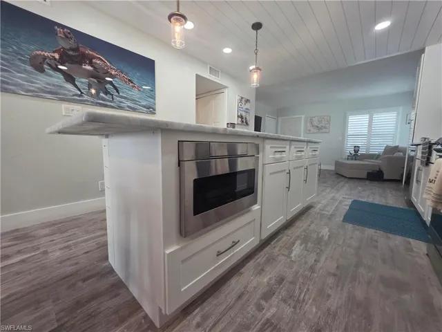4006 Se 20th Pl 4, Cape Coral, Florida 33904