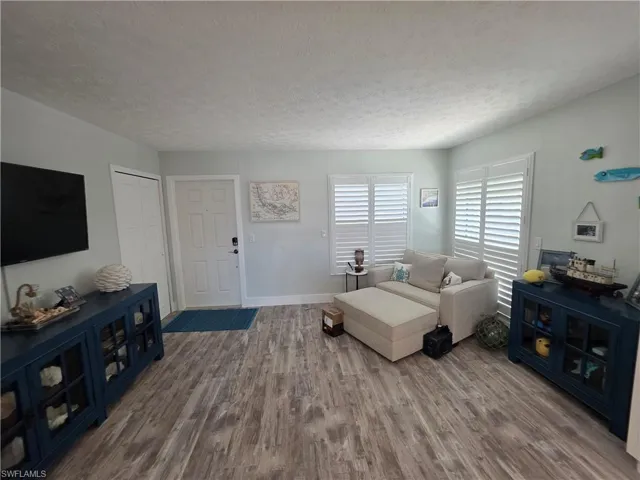 4006 Se 20th Pl 4, Cape Coral, Florida 33904