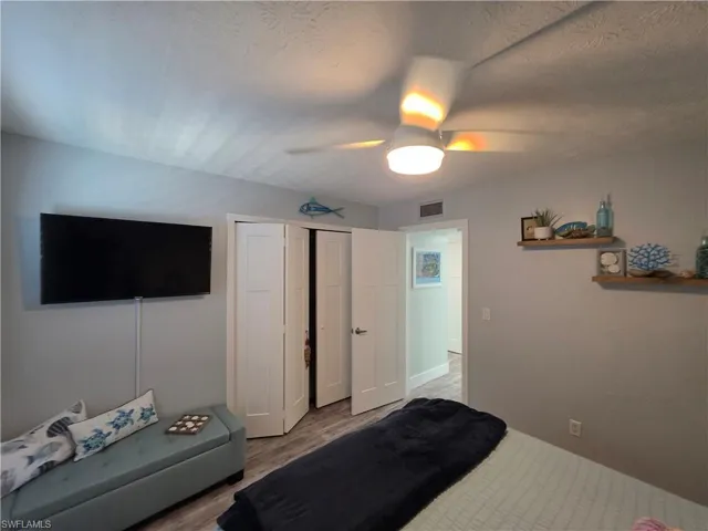 4006 Se 20th Pl 4, Cape Coral, Florida 33904