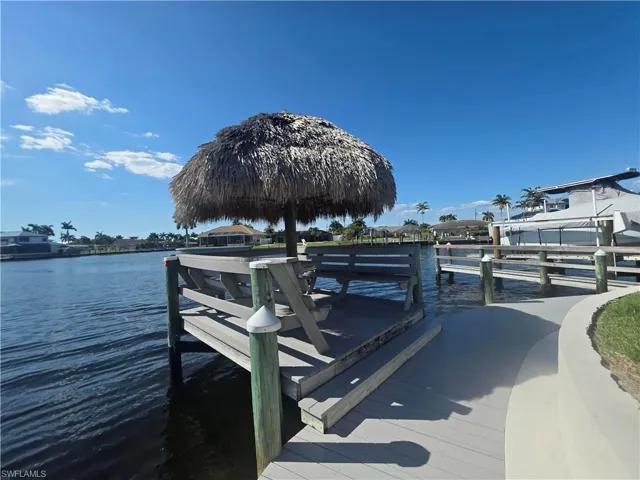 4006 Se 20th Pl 4, Cape Coral, Florida 33904