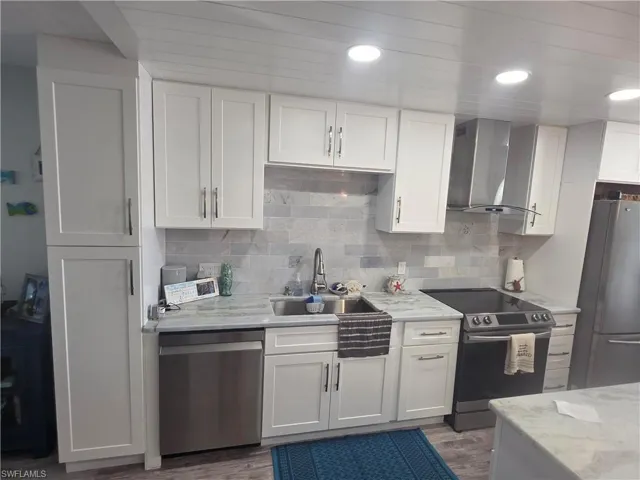 4006 Se 20th Pl 4, Cape Coral, Florida 33904