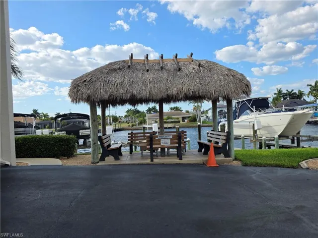 4006 Se 20th Pl 4, Cape Coral, Florida 33904